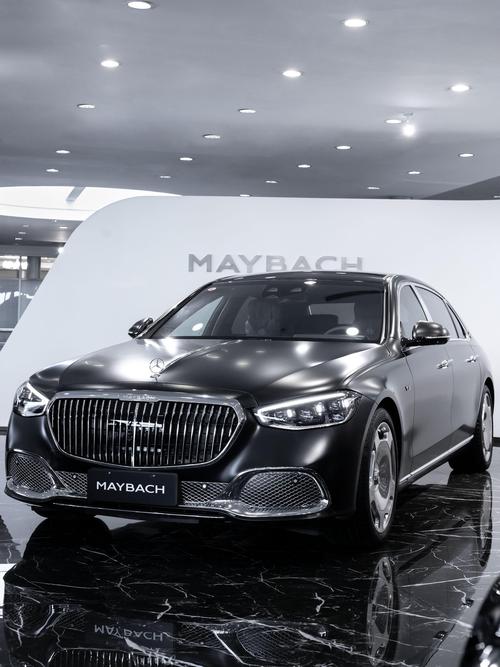 深圳313岚图汽车的售后服务让用户无忧出行，迈巴赫未来的豪华车趋势